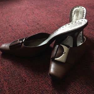 BCBGirls dressy slip-in shoes. Caramel. Sz 8